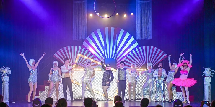 Dvě vstupenky na jedinečné varieté vystoupení Kabaretní Féerie