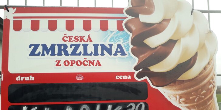 Zábava a studený mls v Dolních Chabrech: celodenní vstup na trampolíny a zmrzlina z Opočna
