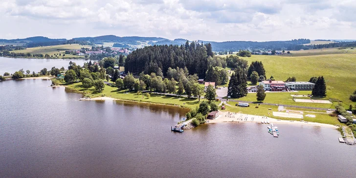 Podzim u Lipna: pobyt pro 2 osoby se snídaní či polopenzí