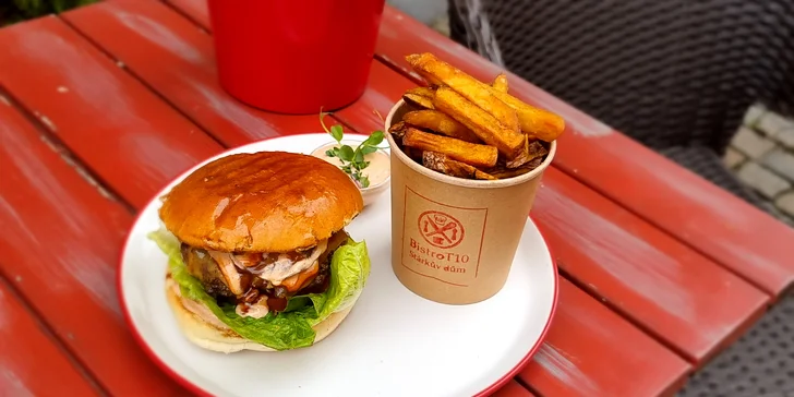 Burger s hovězím, trhaným krůtím nebo vege a hranolky pro 1 osobu