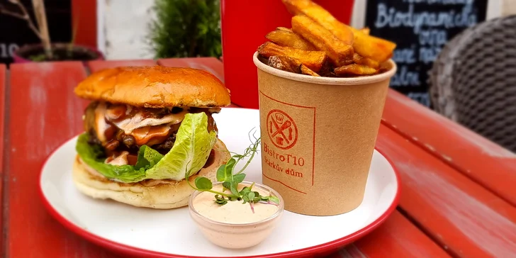Burger s hovězím, trhaným krůtím nebo vege a hranolky pro 1 osobu