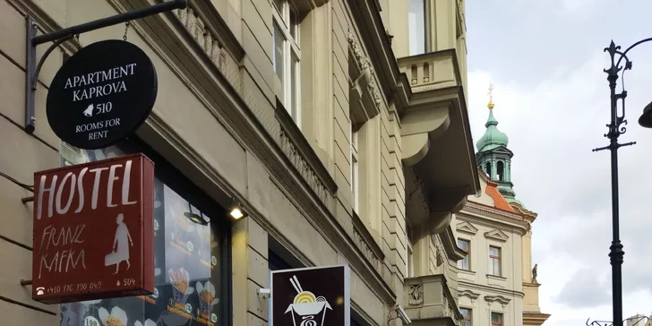 Rychlé a dobré jídlo: klasický nebo speciální noodle box podle výběru