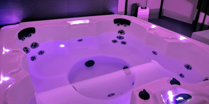 Relax uprostřed Plzně: romantika i soukromí na 120 minut pro 2 osoby