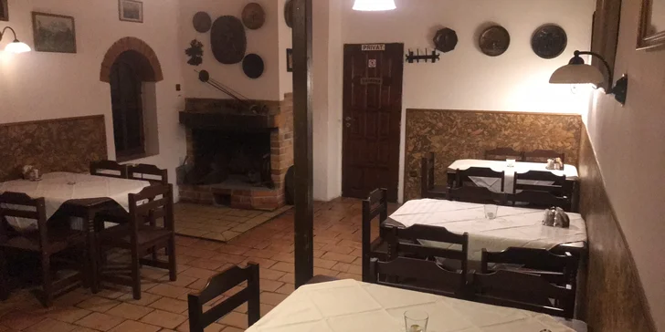 Skvělá bašta: 1 kg mixu řízečků ve Starosuchdolské restauraci