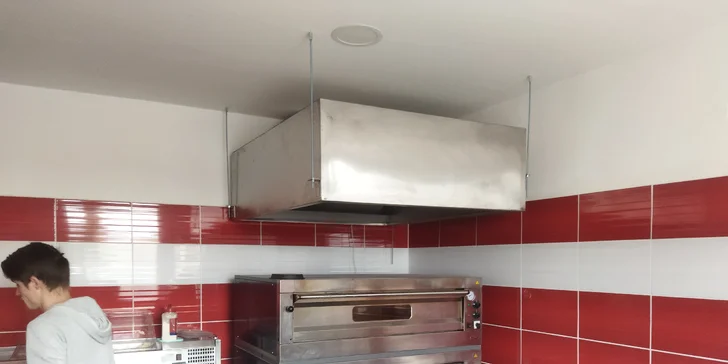 Pizza na odnos s sebou o průměru až 40 cm: výběr z 12 druhů