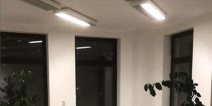 Nano obal na mobil, chytré hodinky nebo displeje fotoaparátů: sám se regeneruje a nepraskne