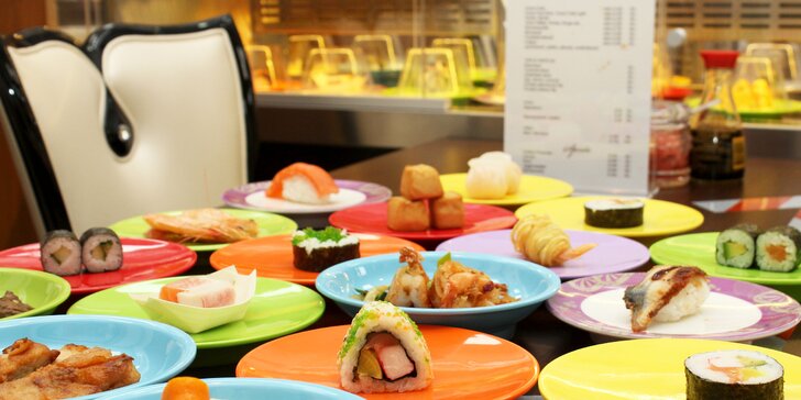 2hod. asijská hostina: running sushi plné dobrot pro dospělého