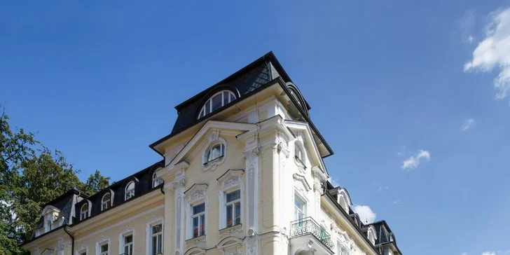 Odpočiňte si v Mariánských Lázních: 4* hotel, polopenze i wellness procedury