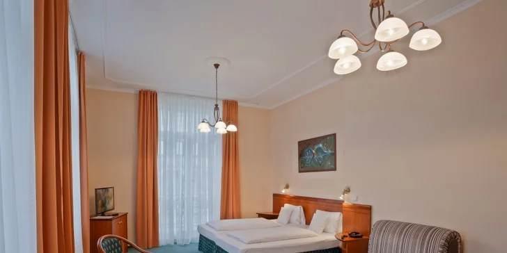 Odpočiňte si v Mariánských Lázních: 4* hotel, polopenze i wellness procedury
