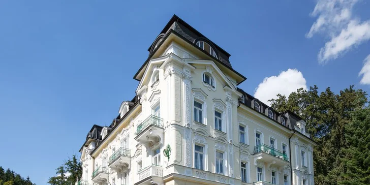 Odpočiňte si v Mariánských Lázních: 4* hotel, polopenze i wellness procedury