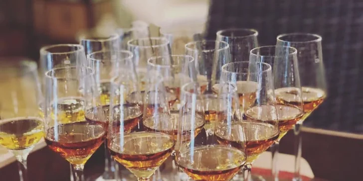 Degustace karibských rumů: 6 vzorků pro jednoho, dva i partu