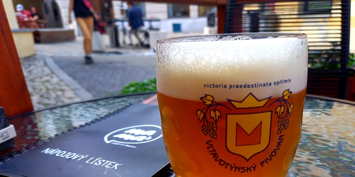 Otevřený voucher v hodnotě 250–1000 Kč na veškeré jídlo i pití v Mama's Café & Bistro