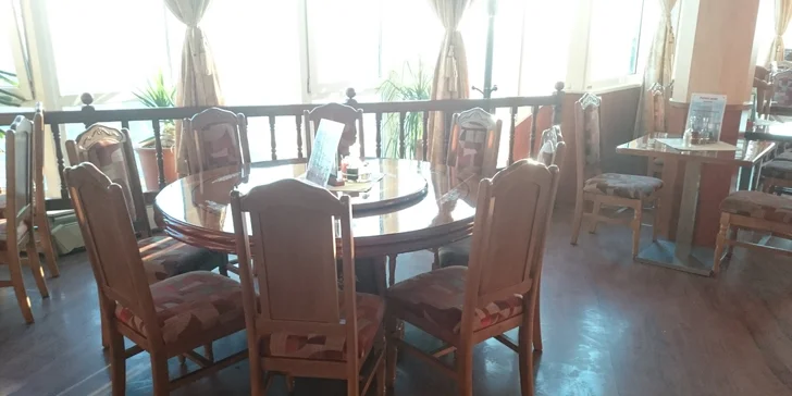 Čínská restaurace v 18. patře: dárkový voucher na menu v hodnotě 400 Kč