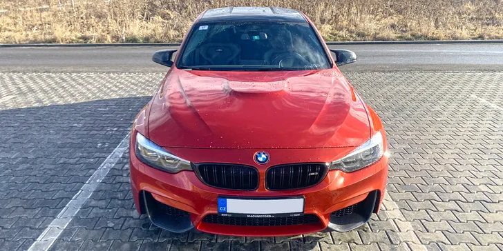 BMW M3 Competition: spolujízda i řízení na letištní dráze