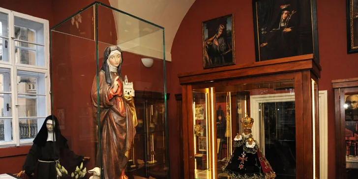 Vyhlídková plavba Pražskými Benátkami a vstup do Muzea Karlova mostu