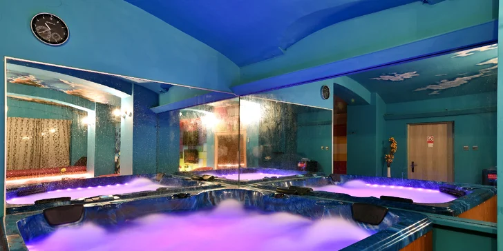 Romantika v privátním wellness: krb, sauna a vířivka na 2 hod. až celou noc