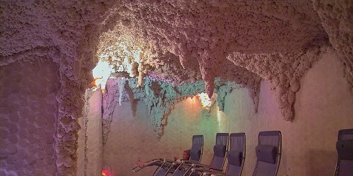 Zdravá relaxace v solné jeskyni a hubnutí ve VacuShape v Praze