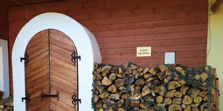 Túry nebo lyžování v Jeseníkách: vybavené chaty u Pradědu až pro 11 osob