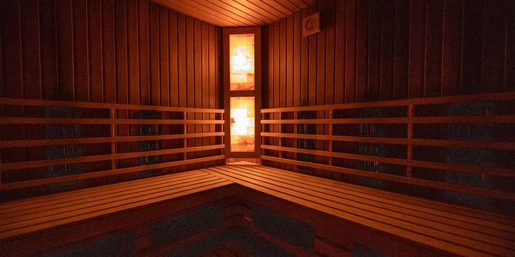 Romantický wellness balíček podle výběru: 120 min. privátního relaxu i se sektem