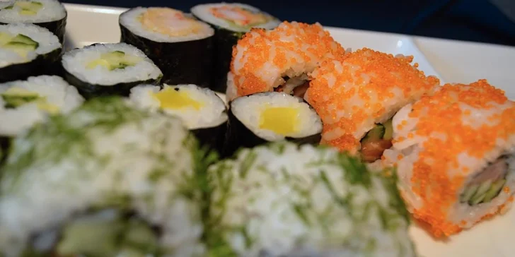 Velké vánoční či silvestrovské sushi menu s sebou