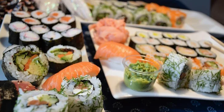 Velké vánoční či silvestrovské sushi menu s sebou