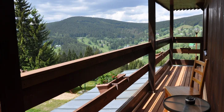 Aktivní dovolená ve Špindlu: penzion s polopenzí a saunou