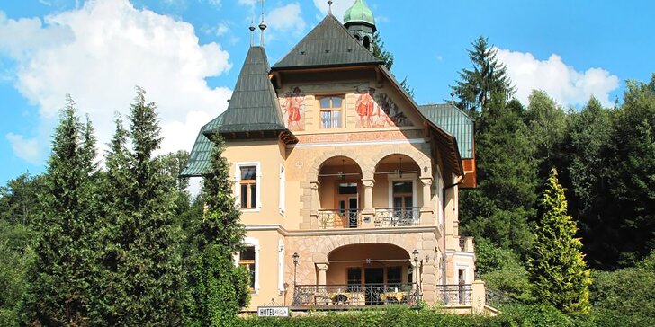 Vládní vila v Luhačovicích: ubytování v boutique hotelu, polopenze a vstup do aquacentra nebo dárek