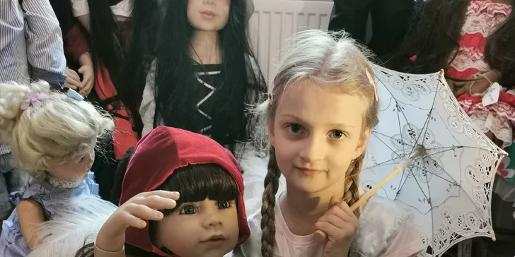 Vstup na výstavu historických i uměleckých panenek z celého světa
