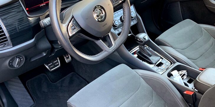 Čištění auta: ruční mytí karoserie či kompletní vyčištění interiéru i s tepováním sedadel