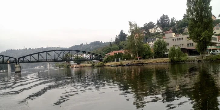 Adrenalinový zážitek na Flyboardu: instruktáž, pomůcky a 10 minut letu