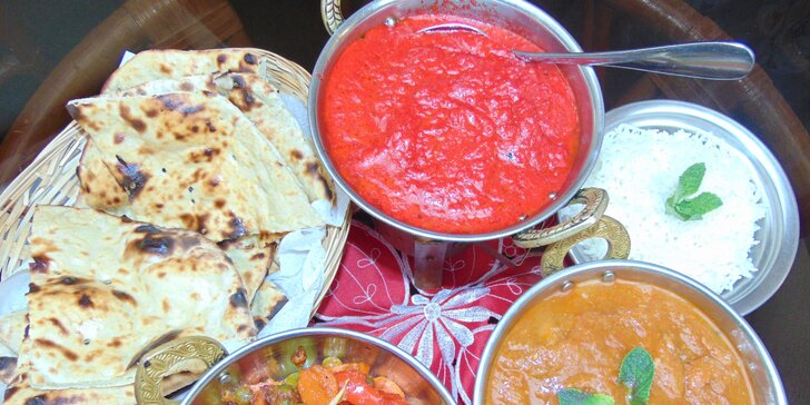 Zajděte si na exotickou večeři: pestré indické menu Sampler pro dva