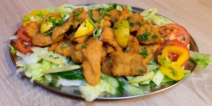 Mix křupavých řízečků: 600 nebo 1200 g masa s pečivem a zeleninou