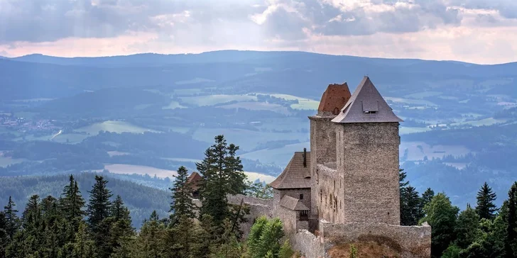Nebo vyrazte třeba na hrad Kašperk.