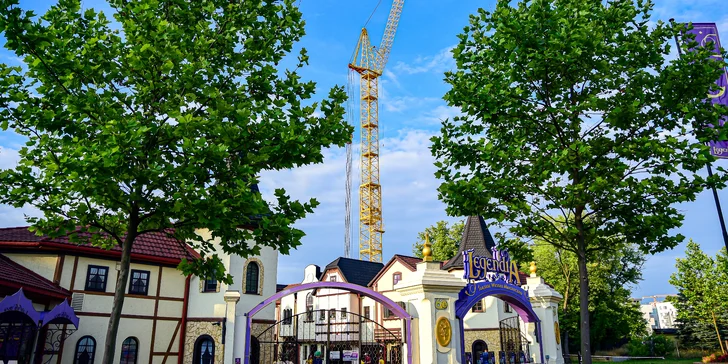 Užijte si pořádný adrenalin: bungee jumping z 90 m v polském městě Chorzów, sólo i tandem