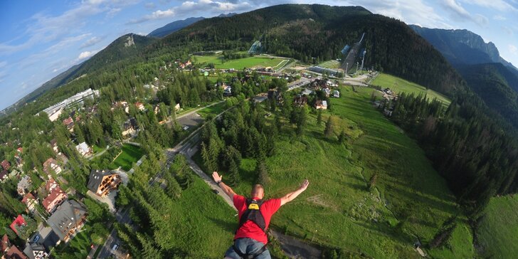 Zažijte něco výjimečného: bungee jumping z 90 m v polském městě Chorzów