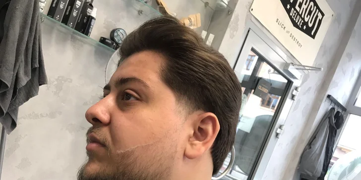 Stříhání vlasů, úprava vousů i full servis v barbershopu od Vojty
