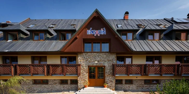 Pohoda a relax v Božím Daru: penzion se snídaní, wellness a procedurami