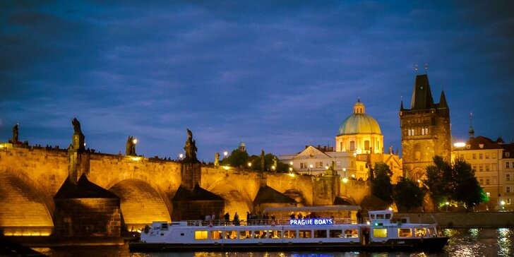 50minutová vyhlídková plavba po Vltavě pro děti i dospělé
