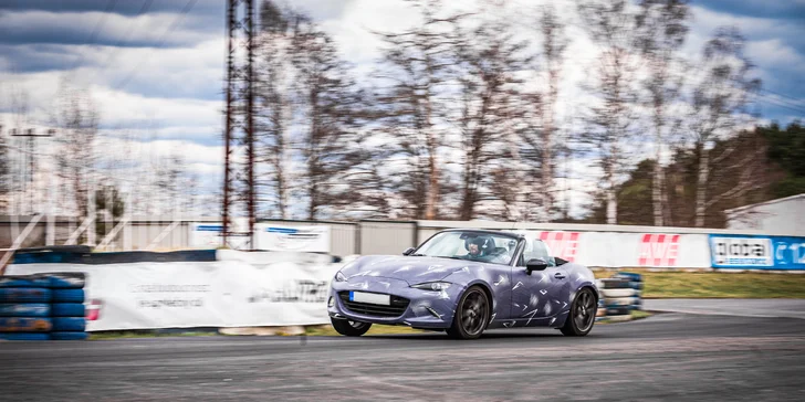 Jízda na okruhu v Mazda MX5 ND: 2 nebo 4 kola spolujízdy či řízení