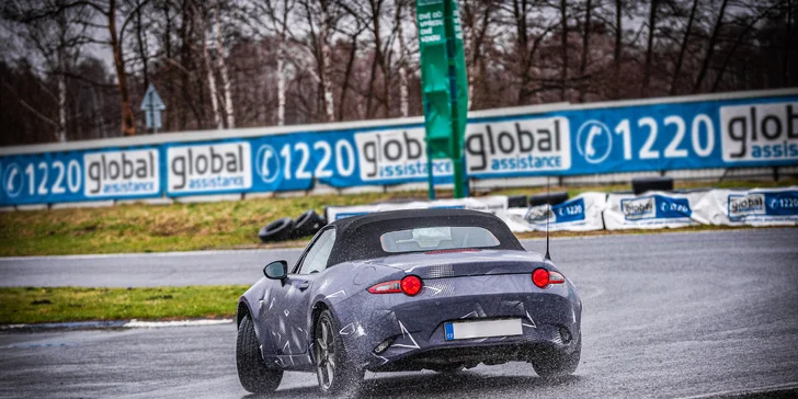 Jízda na okruhu v Mazda MX5 ND: 2 nebo 4 kola spolujízdy či řízení