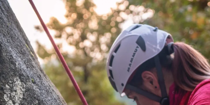 Adventure kurz skalního lezení pro 1 osobu: 6–8 hod. teorie i praxe