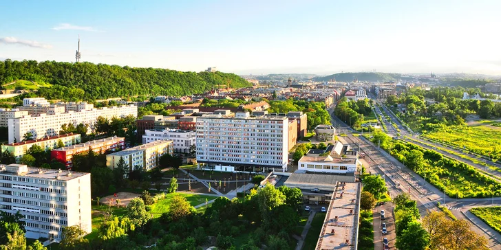 Pobyt v Praze: snídaně a parkování zdarma, 300 m od metra, za 10 min. v centru