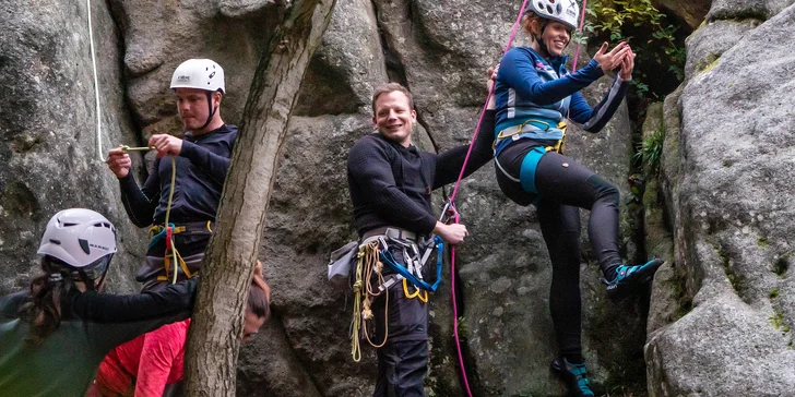Adventure kurz skalního lezení pro 1 osobu: 6–8 hod. teorie i praxe