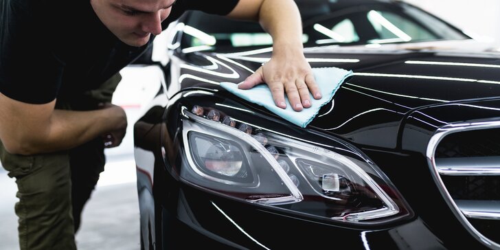 Perfektní péče o o vaše auto: ruční mytí interiéru i exteriéru