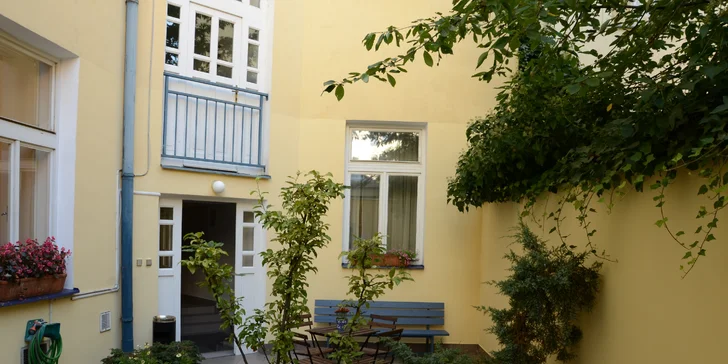Královské Vinohrady až pro 6 osob: moderní apartmán s kuchyňkou a snídaně