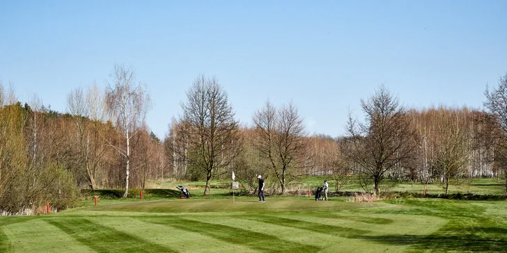 Základy golfu: 150minutová individuální lekce s trenérem pro 2 osoby