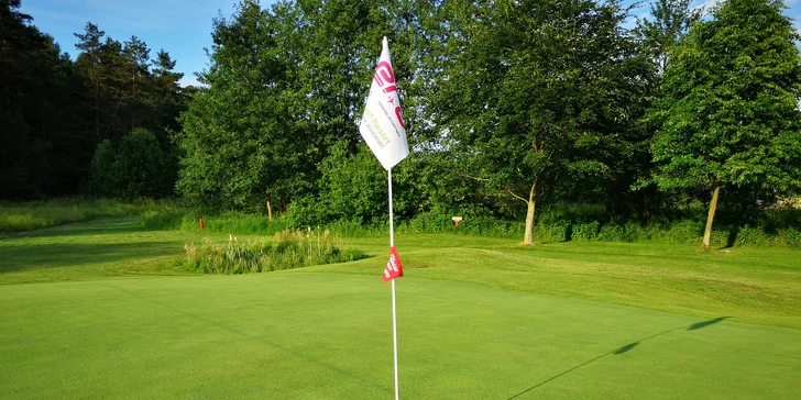 Základy golfu: 150minutová individuální lekce s trenérem pro 2 osoby