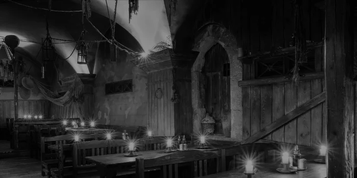 Hodujte jako ve středověku: historická show, 5chodové menu a neomezené nápoje