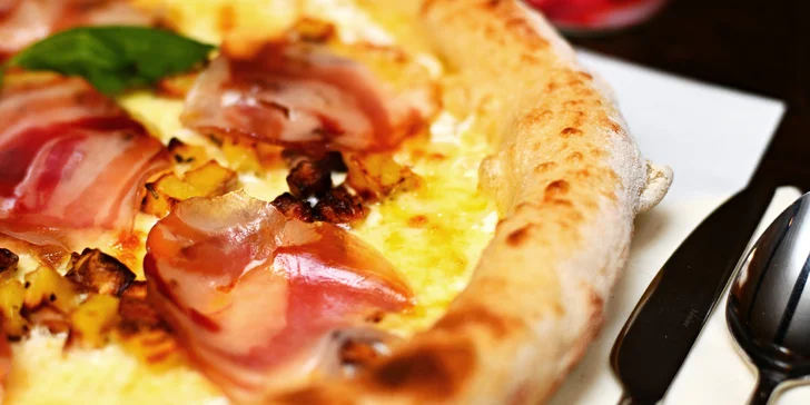 Neapolská pizza nebo pasta podle výběru pro jednu i dvě osoby