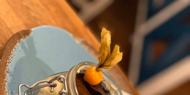 Domácí carpaccio, tagliatelle s hovězím masem a tiramisu pro 2 osoby